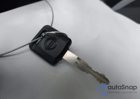 2025 Nissan Versa 1.6 S из США, поврежденный, VIN 3N1CN8DV4SL849656